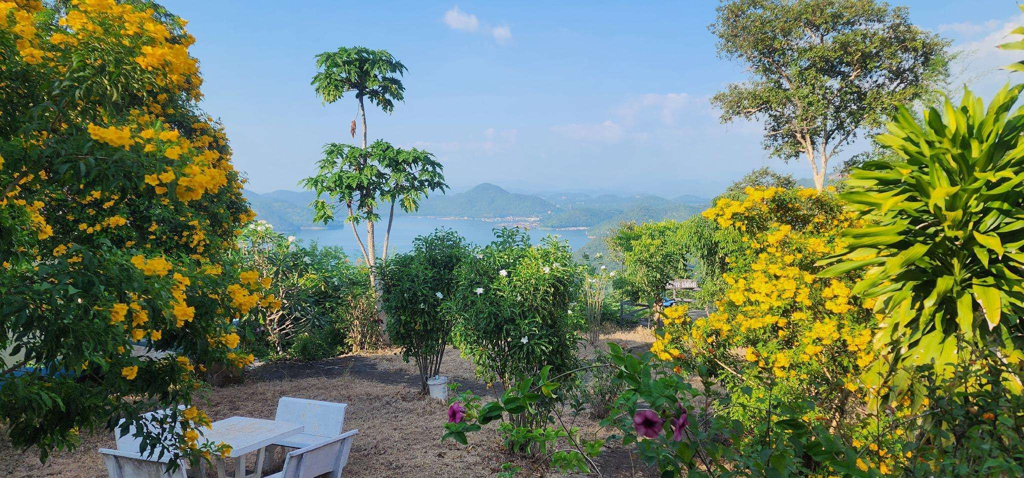 Erawan Lakeview - last minute hotel in Kanchanaburi