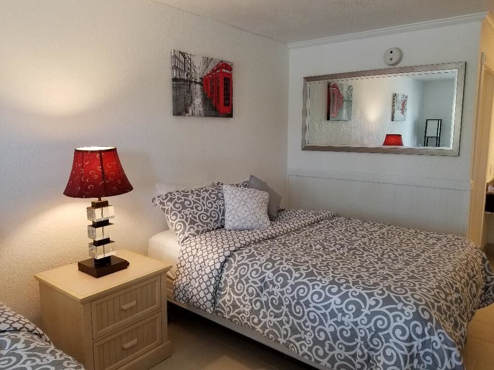 Extended Stay Brunswick - photo 18