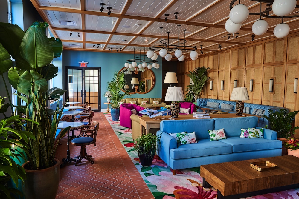 The Drayton Hotel Savannah Curio Collection by Hilton - photo 4