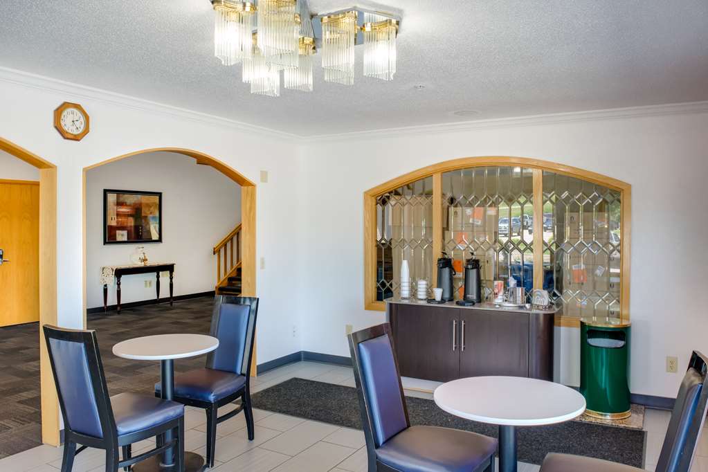 Motel6 Richmond IN - photo 25