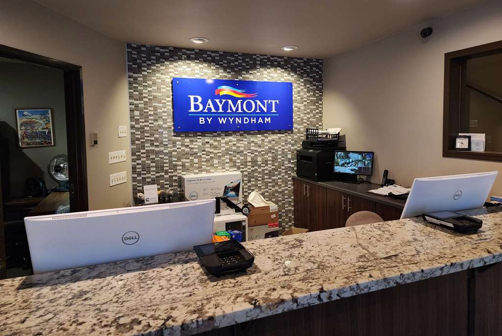 Baymont by Wyndham Monte Vista - photo 11