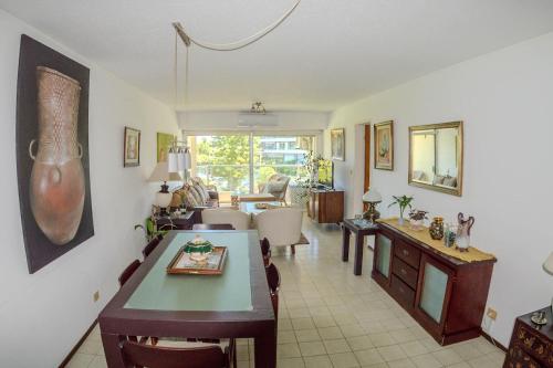 Apartamento en Punta del Este Playa Mansa — 5-Star Luxury Hotel in Punta Del Este, Uruguay