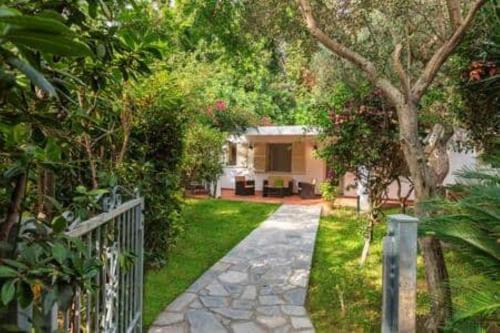 Ischia Forio Casa Villa la Grille du Coq 2 Il Prezzo Della Villa E Riferito All'intero Alloggio Con Il Limite Delle Persone Previste N 4 — 4-Star Luxury Hotel in Forio, Italy