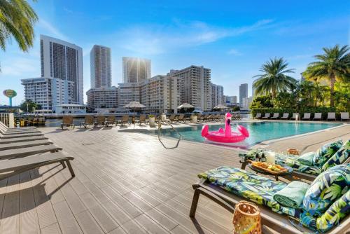 Amazing Studio Spectacular Amenities Near Beach - photo 5