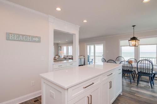 Dunes by Oak Island Accommodations - photo 12