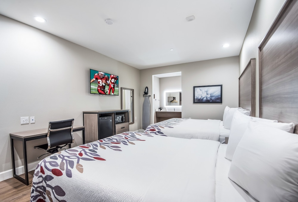 Red Roof Inn Baytown - photo 14