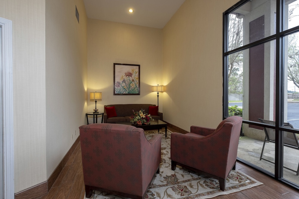 Red Roof Inn Dothan - photo 4