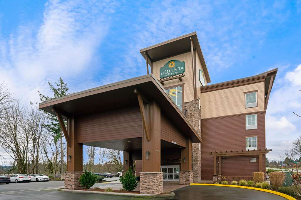 La Quinta Inn & Suites by Wyndham Tumwater Olympia - photo 4