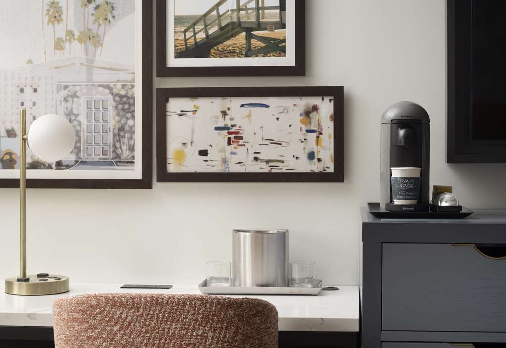 Sonesta Los Angeles Airport LAX - photo 4