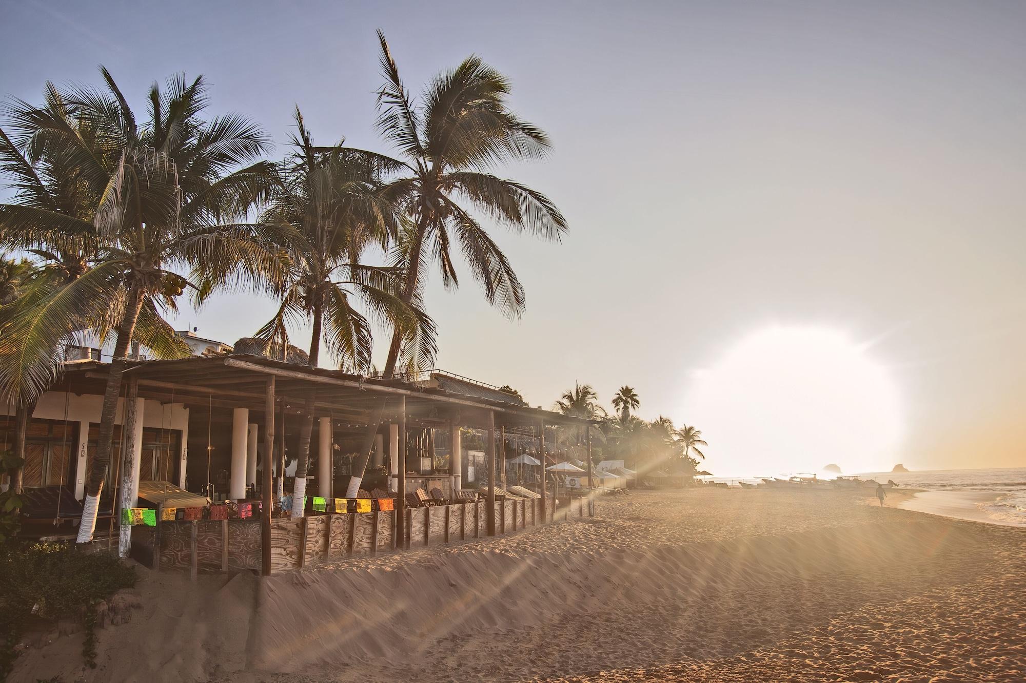 Posada Buda Tortuga in Santa Maria Tonameca, Mexico