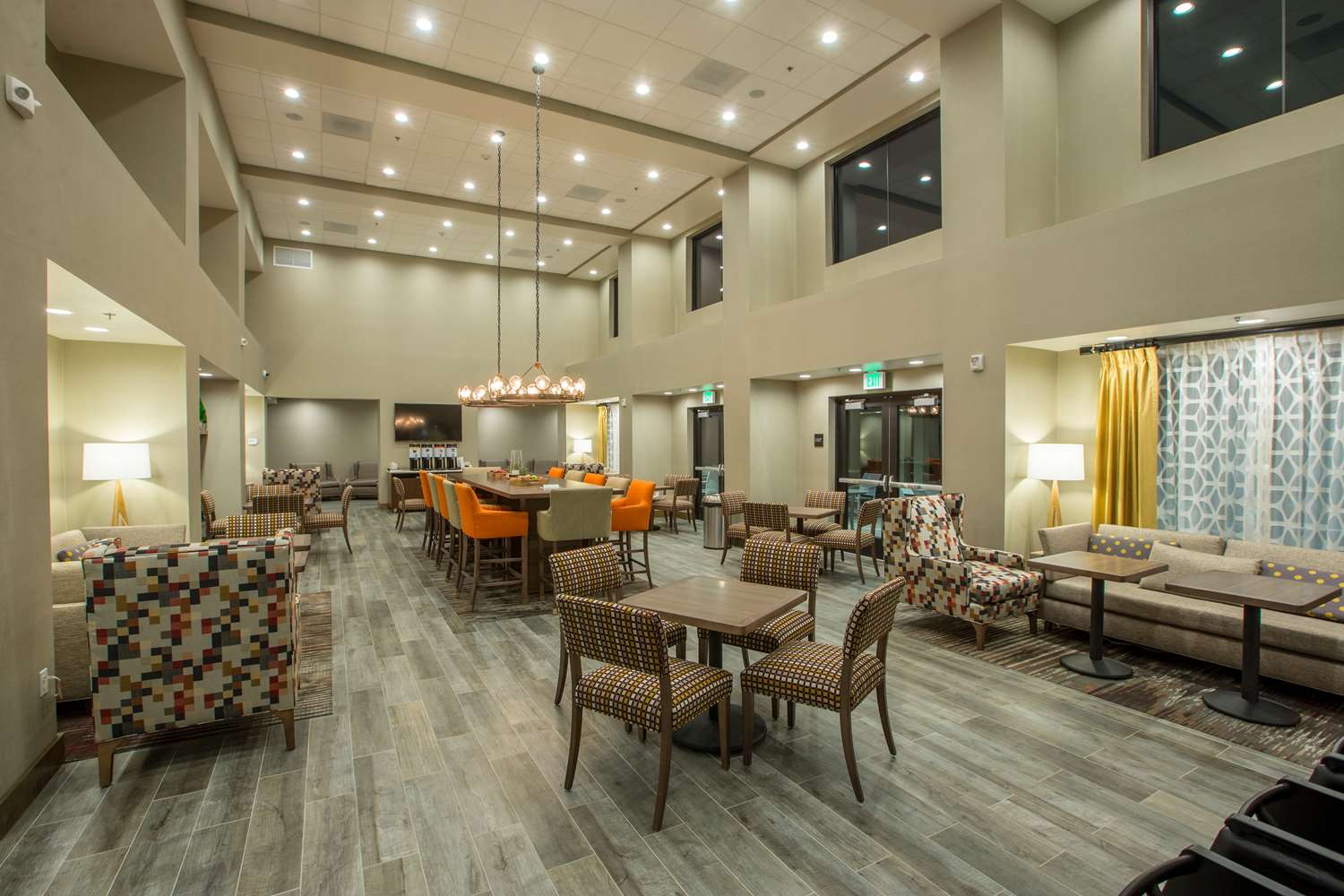 Hampton Inn & Suites Buellton Santa Ynez Valley - photo 10