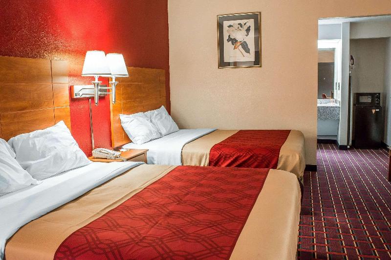 Quality Inn Henderson I 85 - photo 13