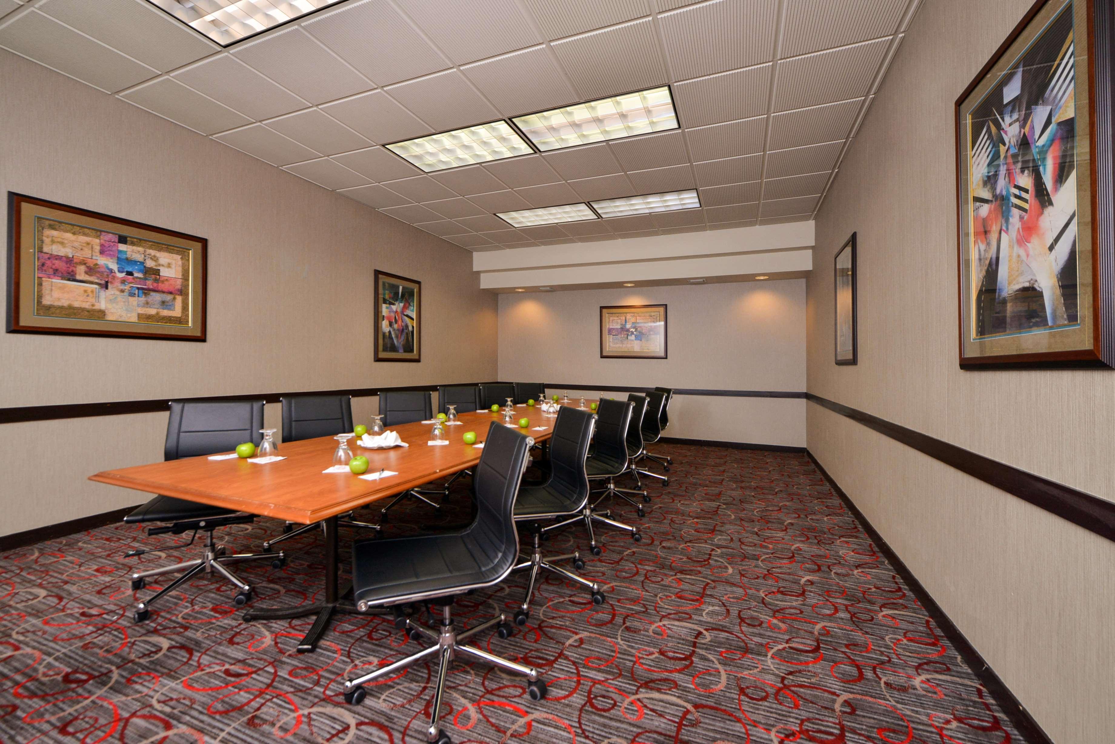 Radisson Hotel Madison - photo 38