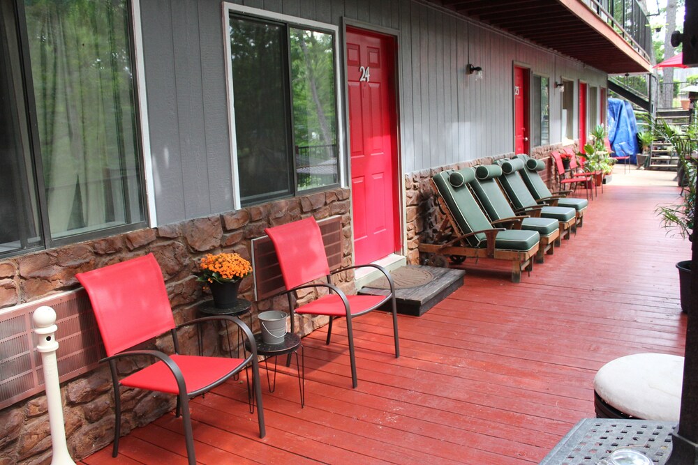 Brydan Suites - photo 205