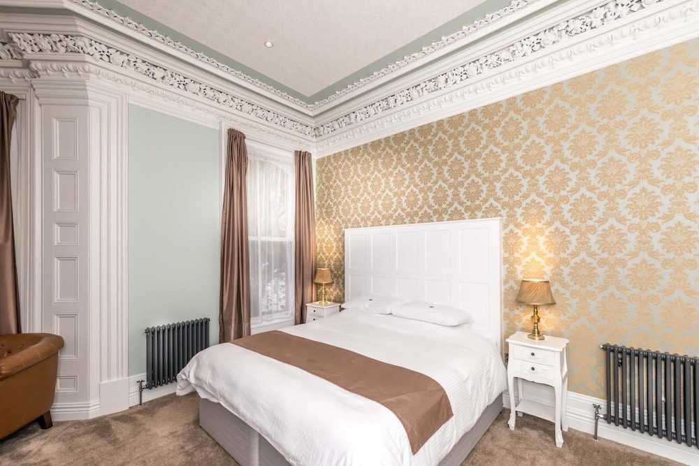 Harper's Boutique Bed & Breakfast — 4-Star Luxury Hotel in Belfast, United Kingdom