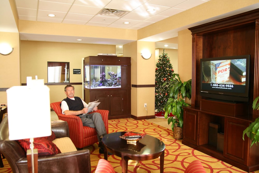 Hampton Inn Dade City Zephyrhills - photo 3