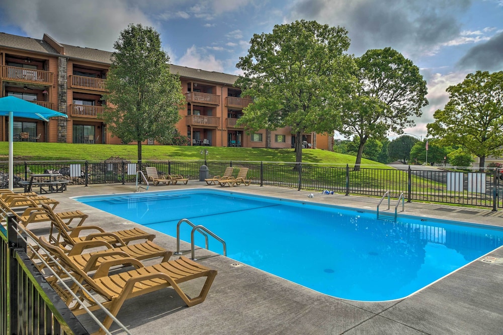 Golfers' Paradise Branson Condo w Resort Perks - photo 13