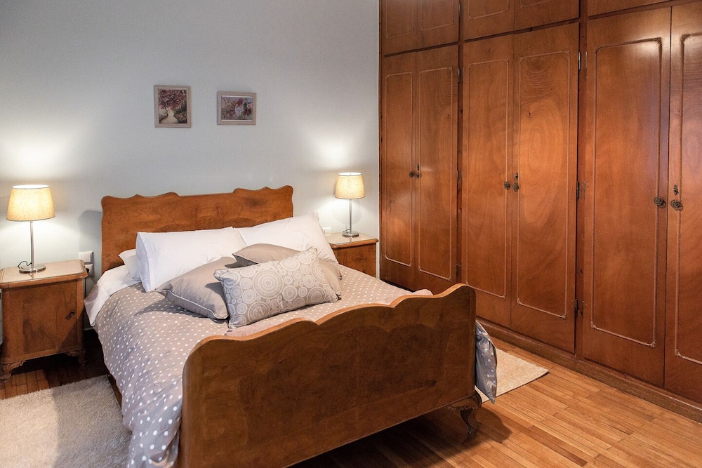 Classy & Spacious flat close to Marina of Patra — 4-Star Luxury Hotel in Patra, Greece