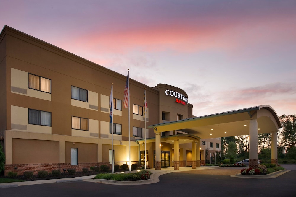 Courtyard Marriott Waldorf — hotel in Waldorf