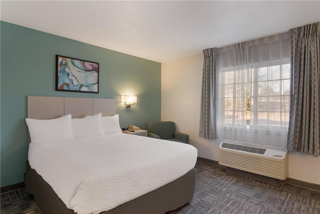 MainStay Suites Raleigh Cary - photo 7