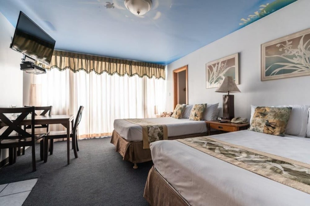 Holiday Surf Hotel - photo 5