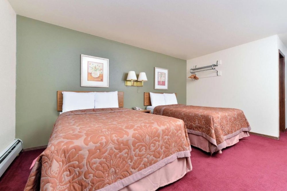 Love Hotels Staples By Oyo At Hwy 10 Mn - photo 23