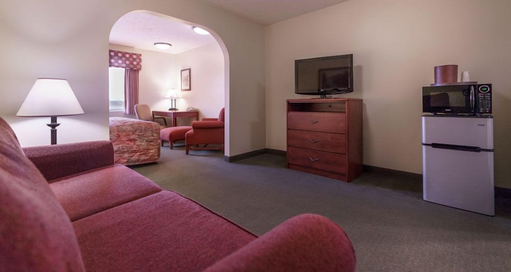 Supertel Inn & Conference Center - photo 9