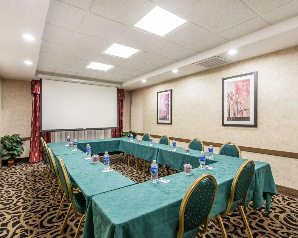 Comfort Suites Wenatchee Gateway - photo 26