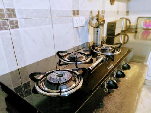 Stay nearby Lutyen’s Delhi just 15min from Connaught Place