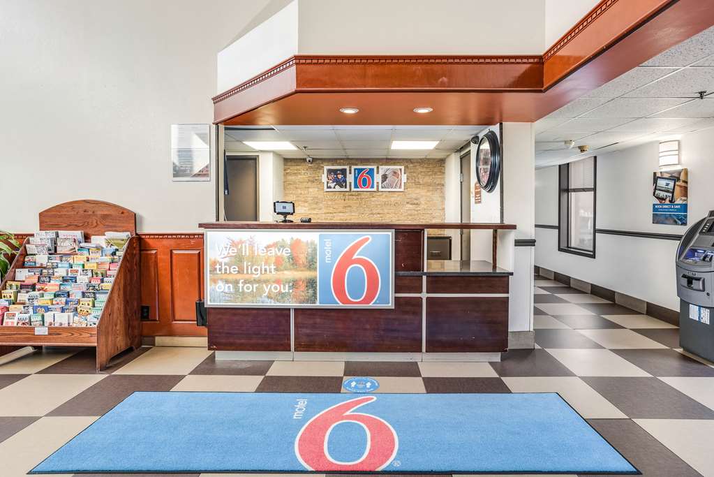 Motel 6 Levittown PA Bensalem - photo 23
