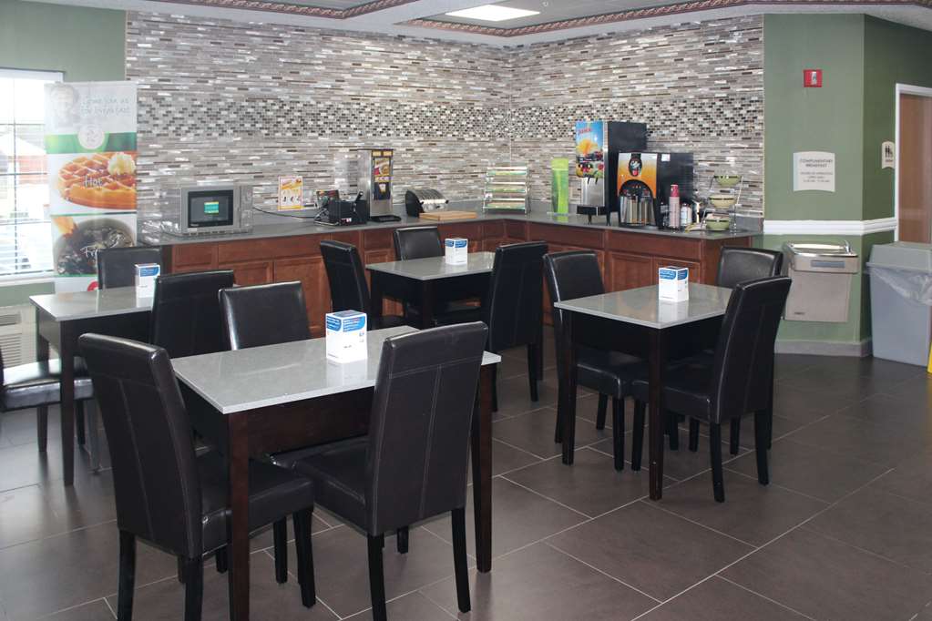 Quality Inn North Vernon near Hwy 50 - photo 28