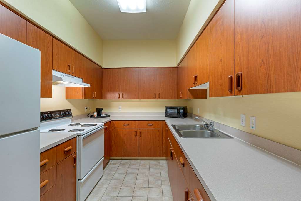 Comfort Inn & Suites Salem Northeast - photo 22