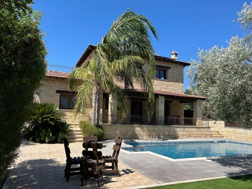 Valencia Grove Villa — 4-Star Luxury Hotel in Paphos, Cyprus