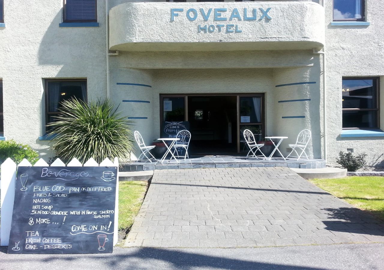 Foveaux Hotel in Bluff, New Zealand