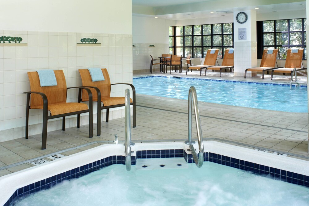 Courtyard by Marriott Cincinnati Covington - photo 14