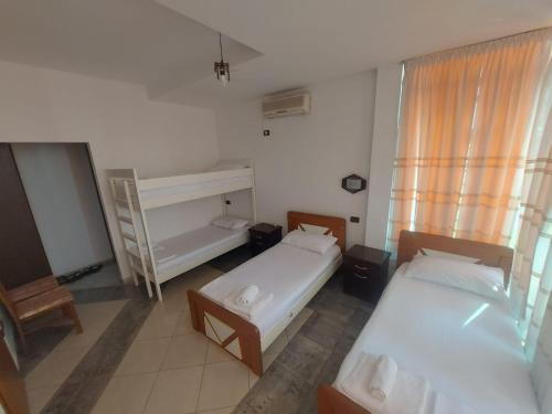 Hotel W Bush Square — hotel in Fushe-Kruje