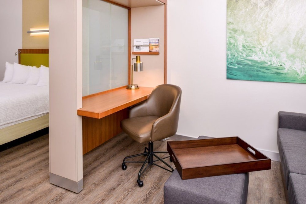 SpringHill Suites by Marriott Kingman Route 66 - photo 20