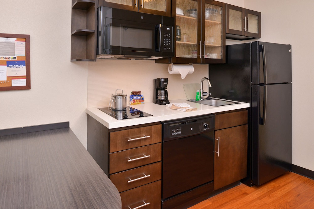 Candlewood Suites Austin Round Rock by IHG - photo 21