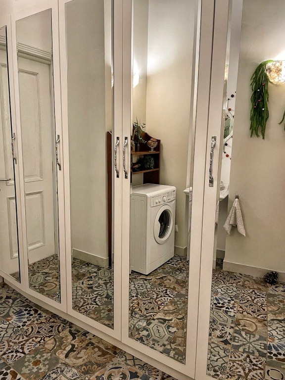 Anna Stevar brand apartment