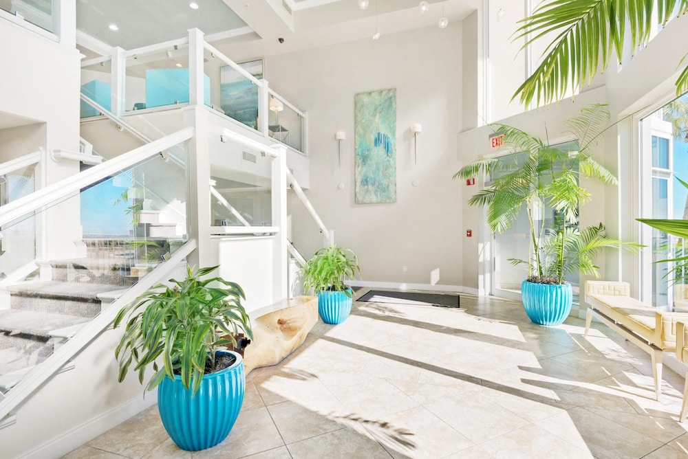 Silver Beach Towers 1205 East - photo 39