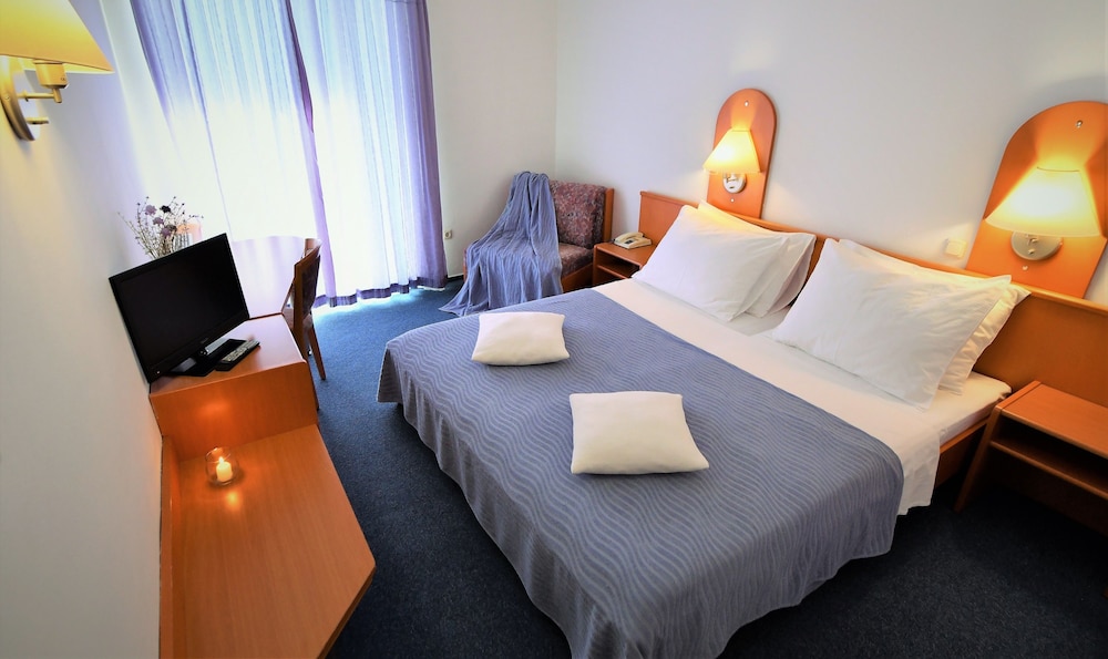 Hotel Alkar - carbon neutral hotel in Sinj