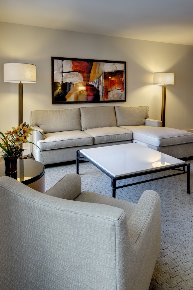 Hampton Inn & Suites New Orleans Downtown - photo 61