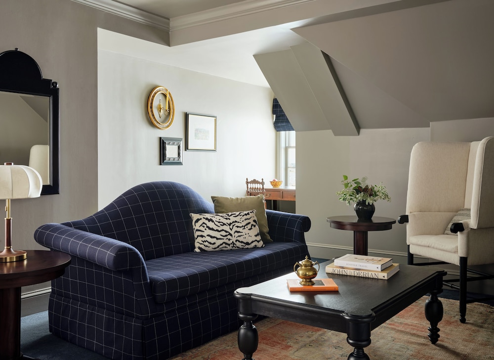 The Vanderbilt Auberge Collection - photo 34