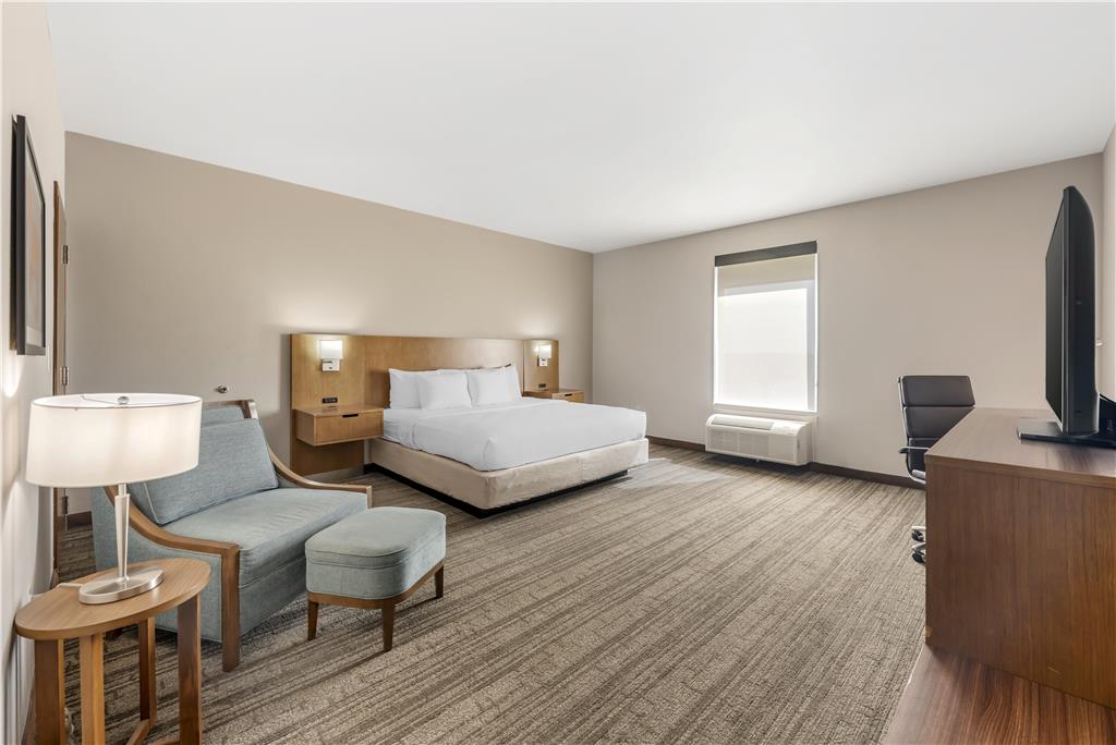 Best Western Green Oaks Inn & Suites - photo 7