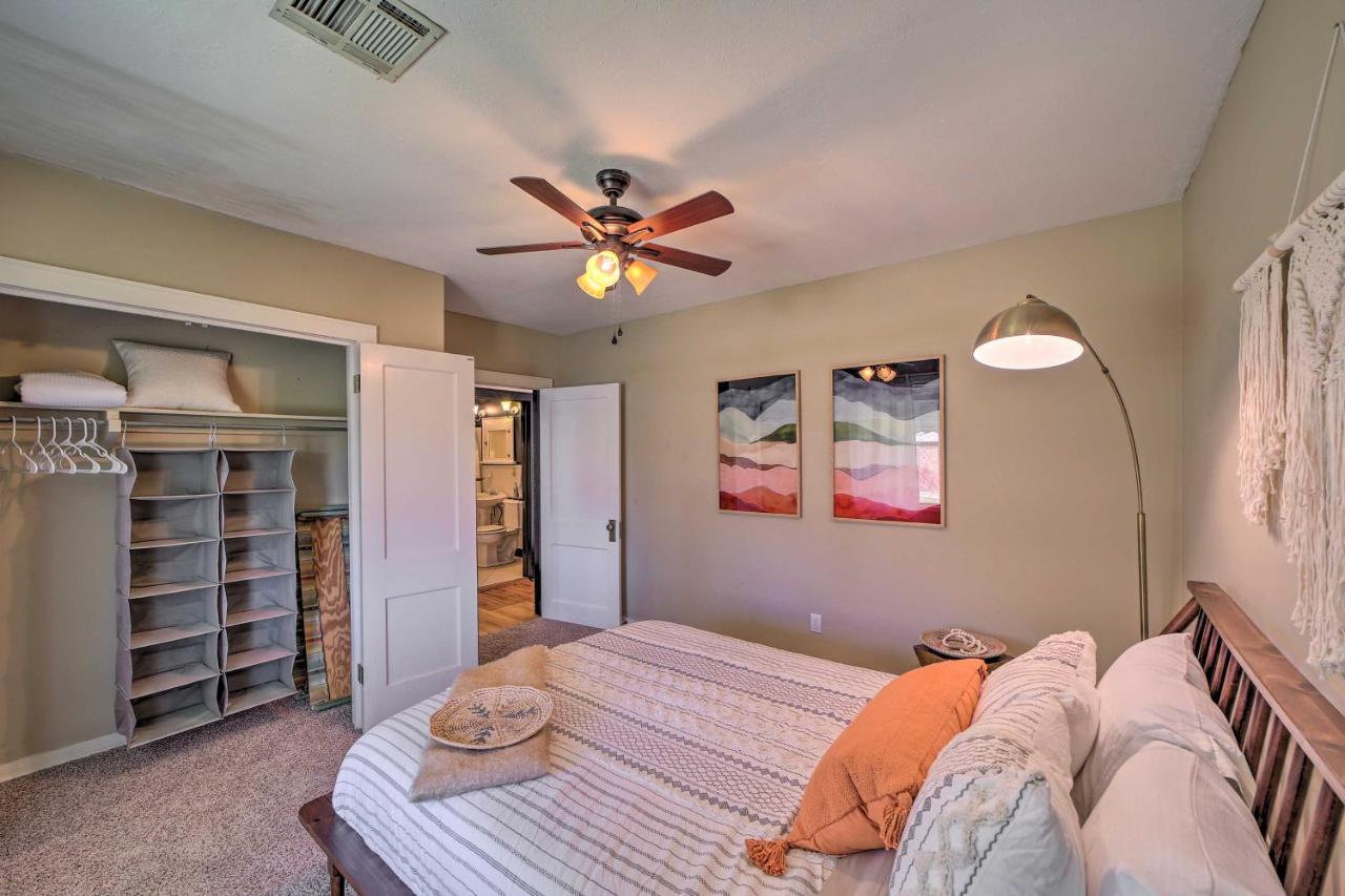 Amazing Musical Abode in Expo Square Neighborhood - photo 24