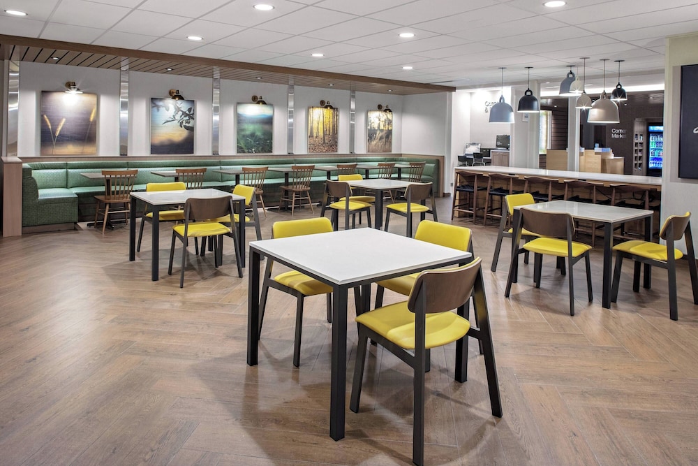 Fairfield Inn & Suites by Marriott Indianapolis Greenfield - photo 14