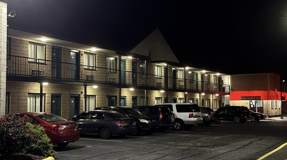 Red Carpet Inn Norwalk - photo 32