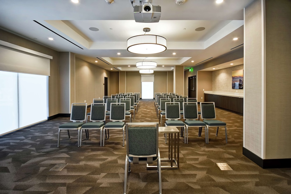 Home2 Suites by Hilton Los Angeles Montebello - photo 38