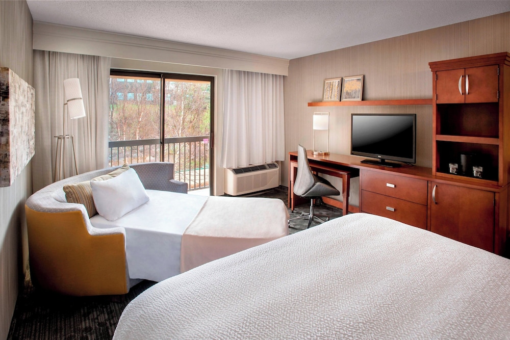 Courtyard by Marriott Parsippany - photo 9