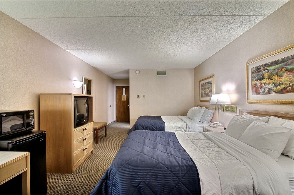 Hotel Muscatine - photo 8